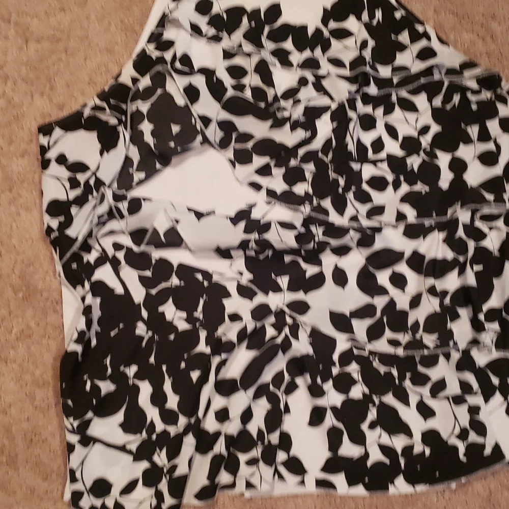 Top - Picture 3 of 6